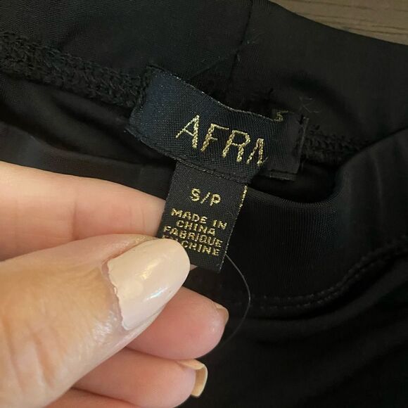 NWT Afrm Black bike shorts Sz Small - Picture 4 of 6